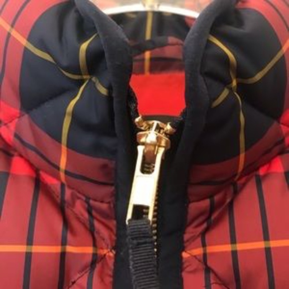 J. Crew XS Red Navy Tartan Plaid Quilted Vest perfect for Fall and Winter! - Picture 3 of 6